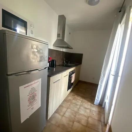 Superbe Studio, Avec Parking Sur Place Gratuit Appartement